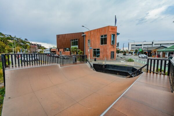 sumner_mini_ramp_christchurch_skate_parks_skatefinder_small_8-min