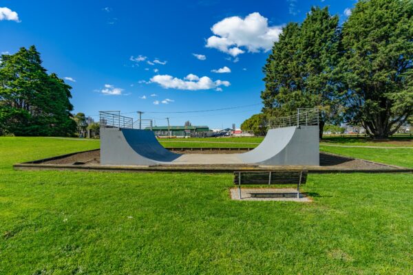 Bromley_Mini_Skate_Ramp_christchurch_skate_parks_skatefinder_small_220-min