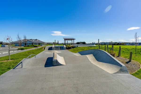 Knights_Stream_christchurch_skate_parks_skatefinder_small_144-min