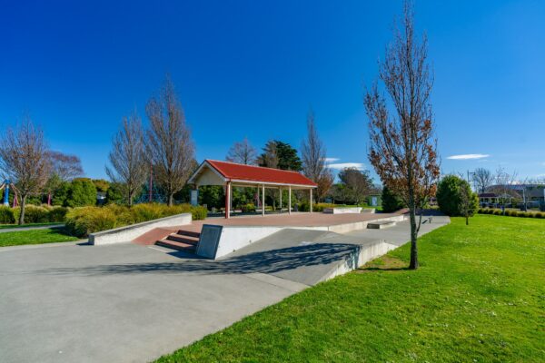 Prebbelton_Park_christchurch_skate_parks_skatefinder_small_125-min