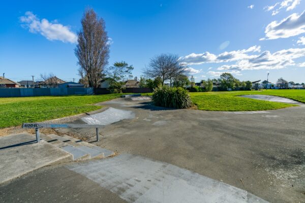 Wainoni_Park_christchurch_skate_parks_skatefinder_small_253-min