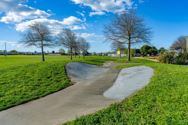 Wainoni_Park_christchurch_skate_parks_skatefinder_small_255-min