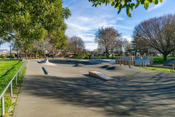 bishopdale_skatepark_christchurch_skate_parks_skatefinder_small_28-min