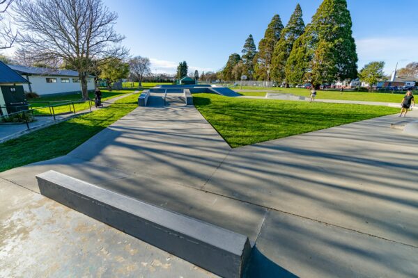 sheldon_park_christchurch_skate_parks_skatefinder_small_5-min