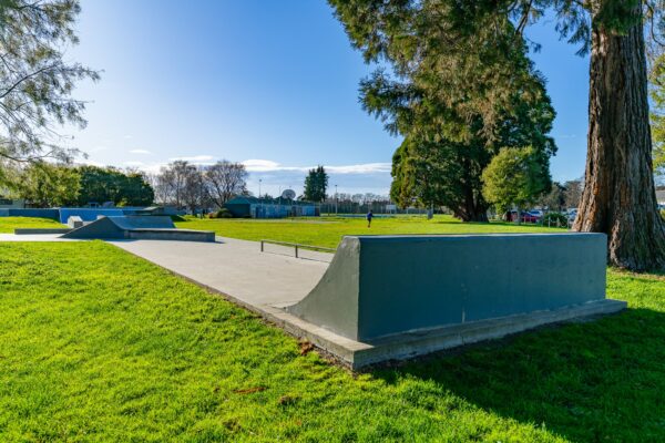 sheldon_park_christchurch_skate_parks_skatefinder_small_8-min